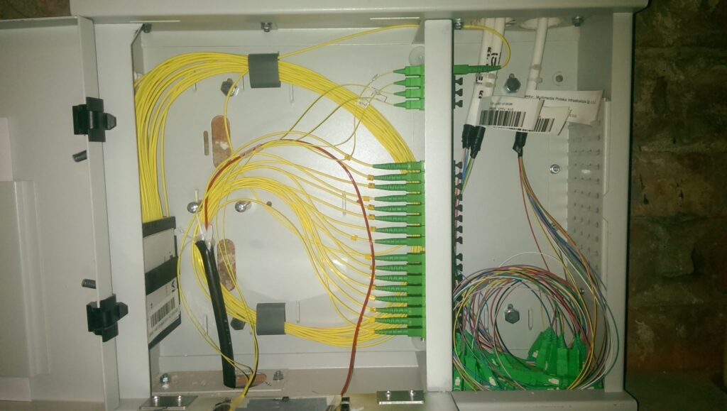 Spawanie światłowodów